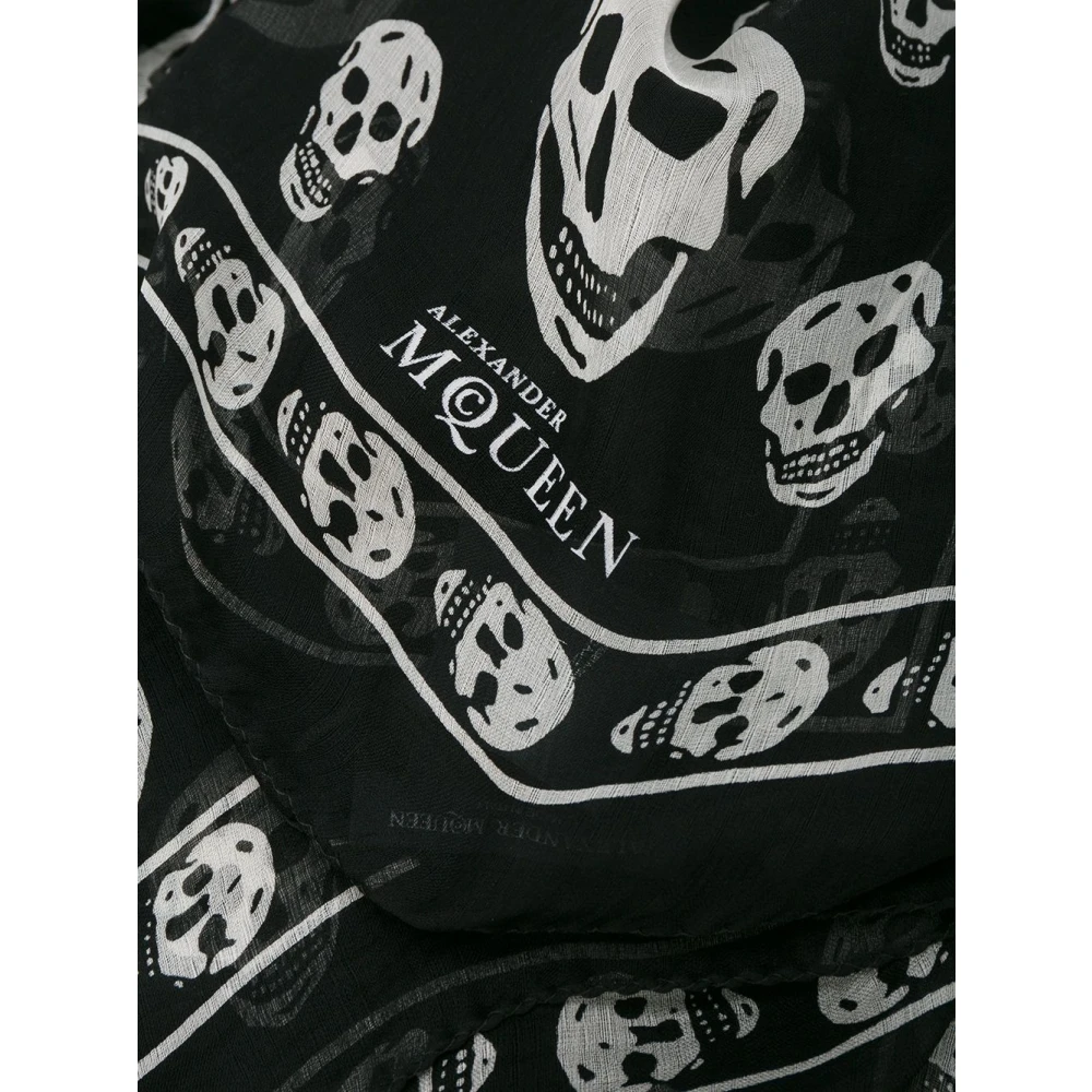 alexander mcqueen Zwart Zijden Sjaal met Skull Print Black Dames