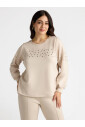 sweat-shirt-avec-clous