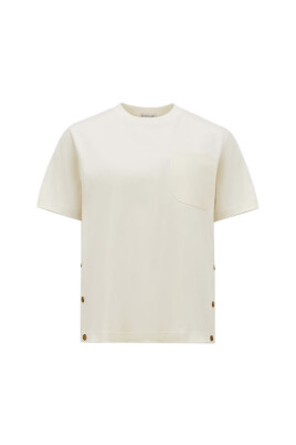 white-t-shirts-and-polos-with-snap-button