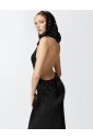 robe-longue-sans-manches-brodee-de-sequins