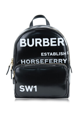 iconic-leather-backpack-with-zipper
