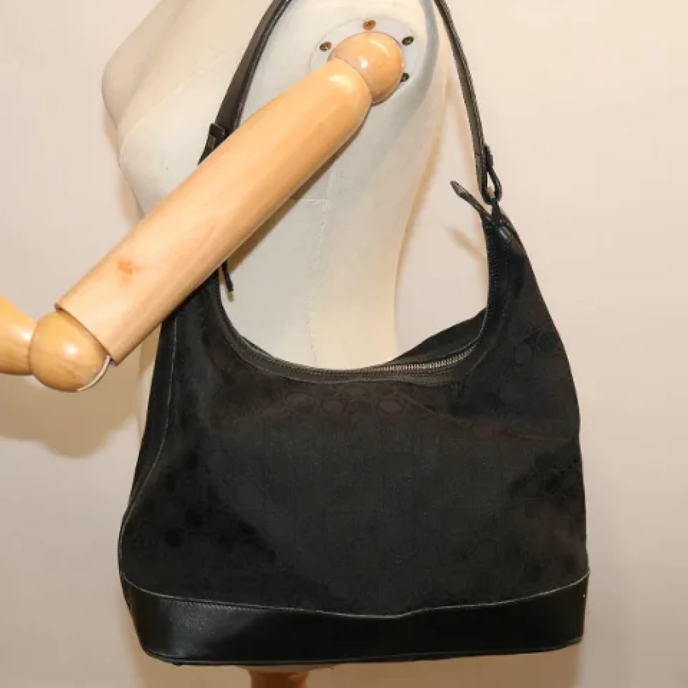 Salvatore Ferragamo Pre-owned Canvas shoulder-bags Black Dames