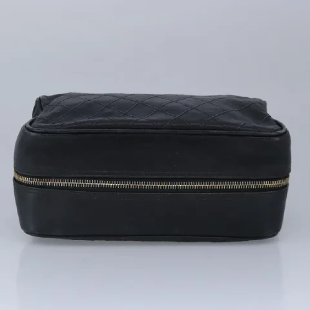 Chanel Vintage Pre-owned Leather clutches Black Dames