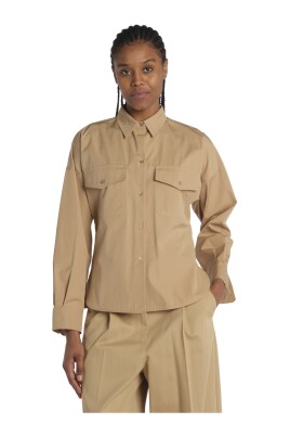 beige-shirt-skipper