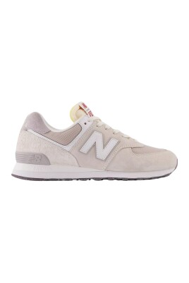 sneakers-en-daim-et-tissu-respirant