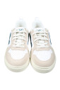 baskets-blanches-avec-details-verts