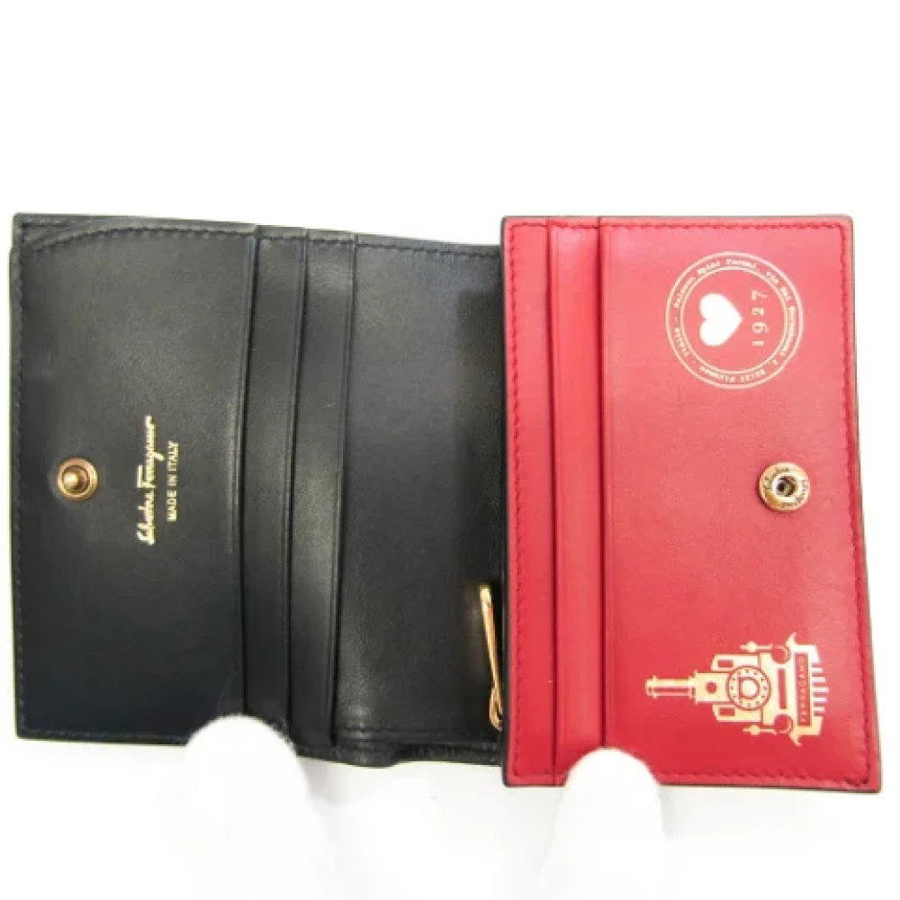 Salvatore Ferragamo Pre-owned Leather wallets Multicolor Dames
