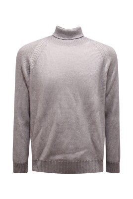 dolcevita-turtleneck-sweater