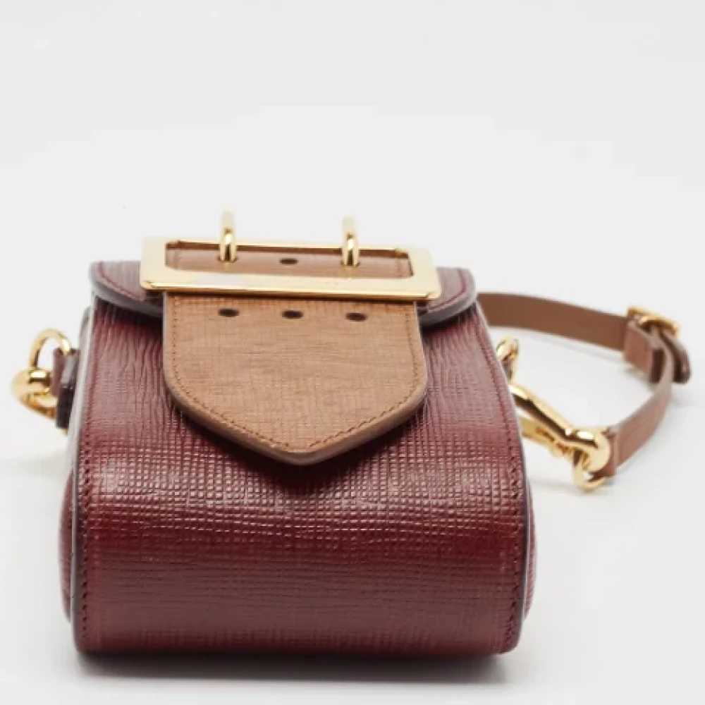 Burberry Vintage Pre-owned Leather shoulder-bags Red Dames