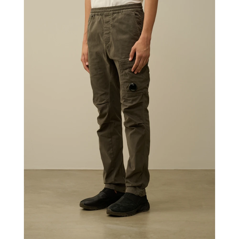 C.P. Company Ergonomische Lens Cargo Broek Druivenblad Groen Green Heren