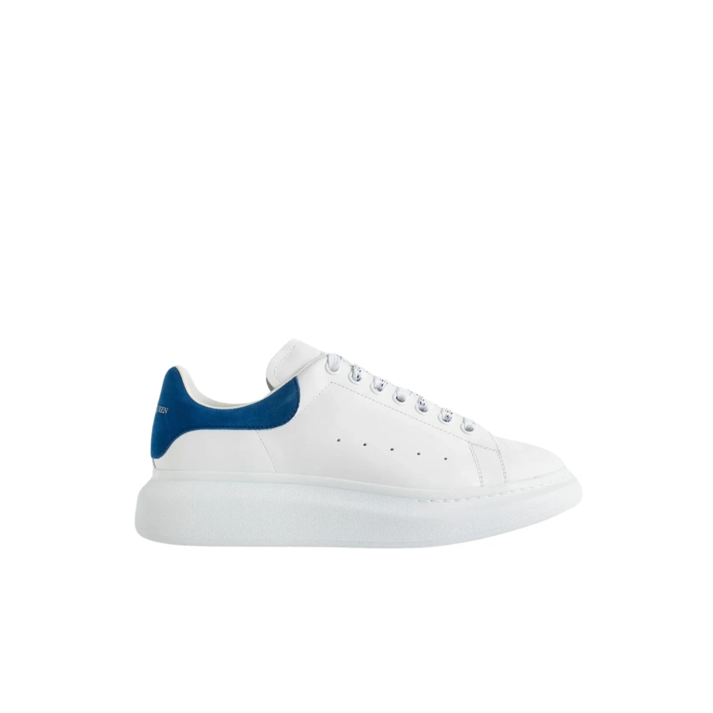 Alexander McQueen Blauwe Oversized Sneakers Minimalistische Elegantie Dames Schoenen