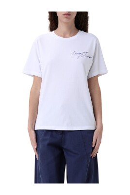 white-t-shirt