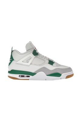 4-retro-sb-pine-green-sneakers