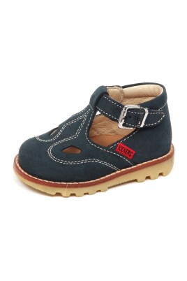 baby-sandal-model-p09ks03faa0a0