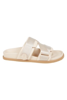 crossed-leather-summer-sandals