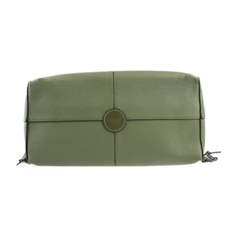 Loewe Pre-owned Fabric shoulder-bags Green Dames