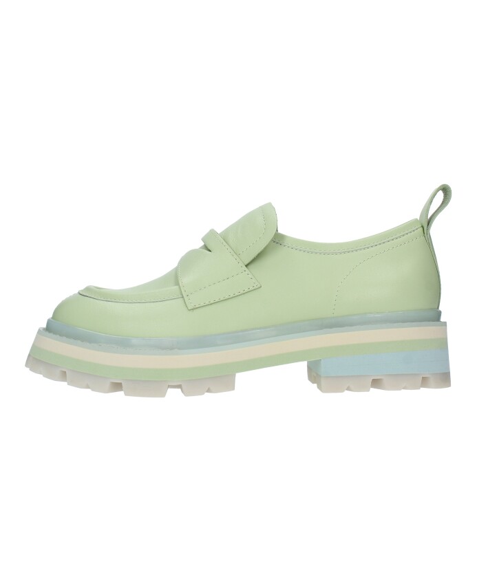 chaussures-plates-vertes