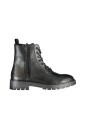 elegantes-bottines-noires-a-lacets