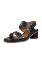 elegantes-sandales-a-talons-hauts