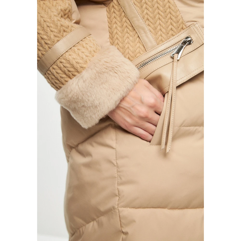 Cesare Gaspari Lange Gewatteerde Jas Oversized Stijl Beige Dames