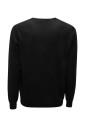 pull-en-laine-noir-col-rond-style