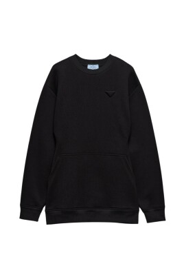 classic-crewneck-sweatshirt-with-front-pocket