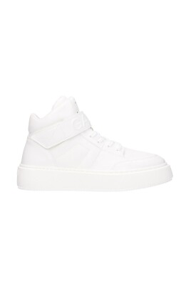 white-leather-sneakers-with-strap-closure