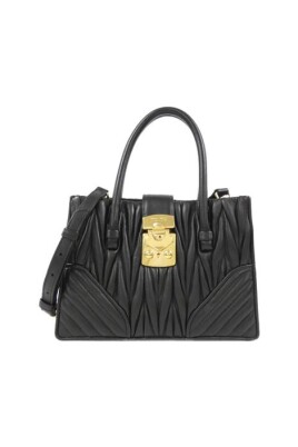 pre-owned-fabric-handbags