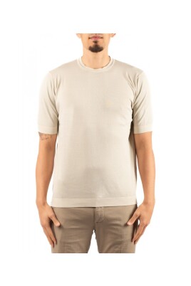 collection-de-t-shirts-elegants