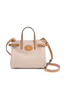 brown-leather-shoulder-bag-with-buckle