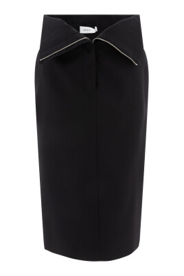 black-wool-skirt-elegant-versatile