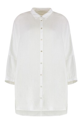 oversize-linen-shirt-with-rounded-hem
