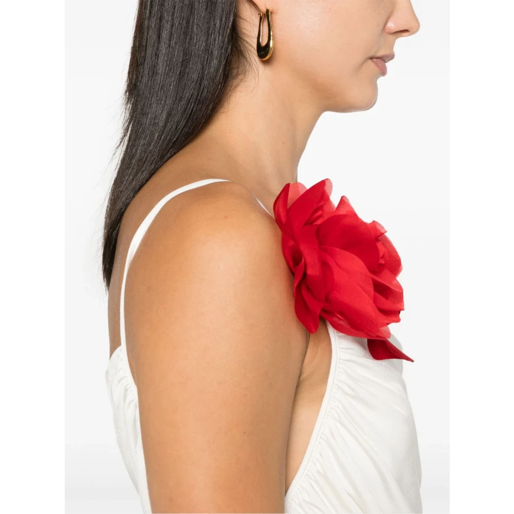 Magda Butrym Witte Gedrapeerde One-Shoulder Shirt met Rode Rozenversiering White Dames