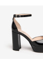 talons-noirs-a-plateforme