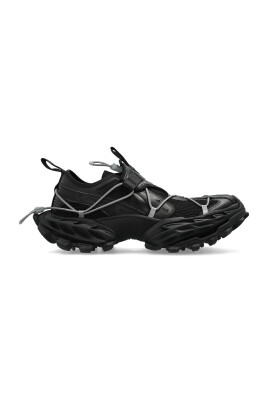 sneakers-hike