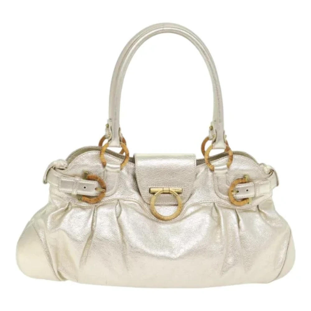 Salvatore Ferragamo Pre-owned Leather handbags Yellow Dames