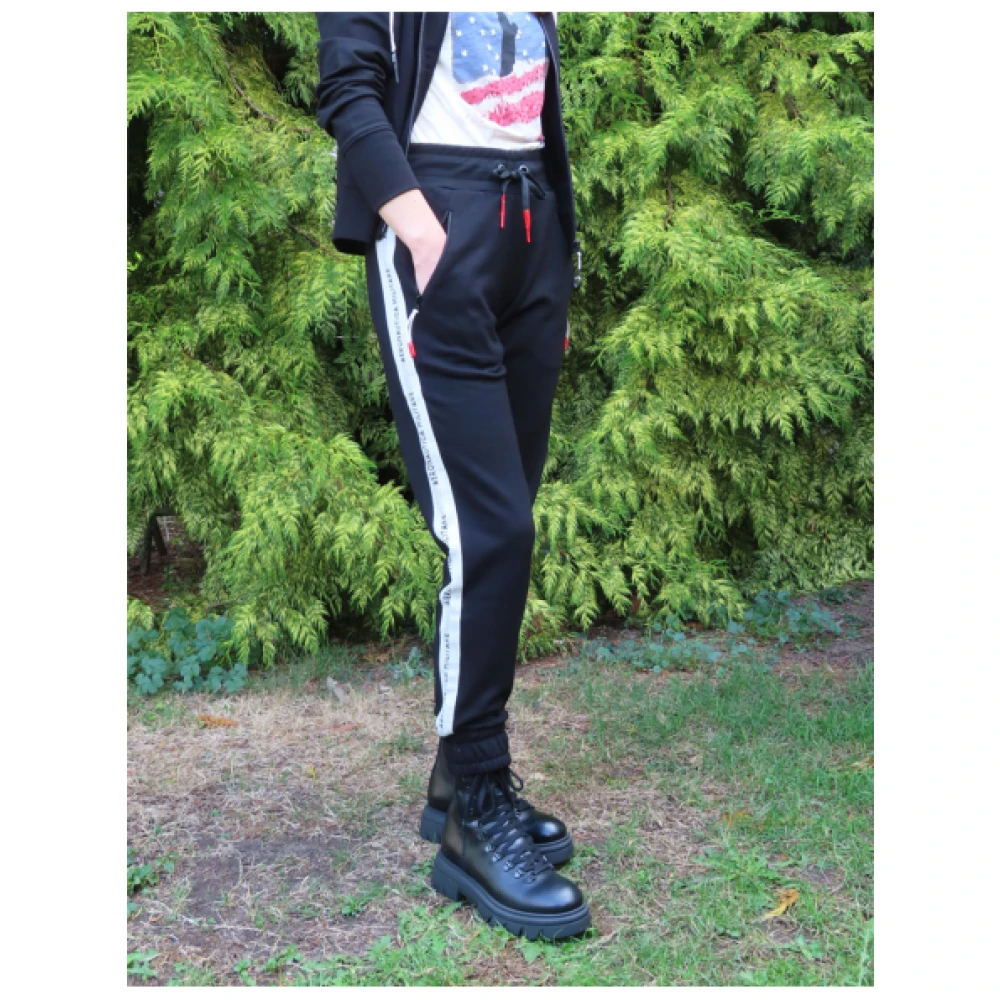 aeronautica militare Joggingbroek Comfortabel en stijlvol Black Dames