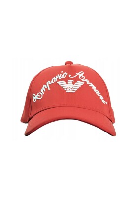 stylish-red-hats-and-beanies-for-men