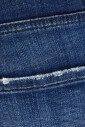 jeans-en-denim-classiques-pour-un-usage-quotidien