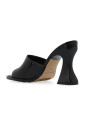 cha-cha-mules-a-talons