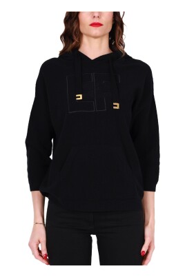 hoodie-noir-avec-effet-boucle