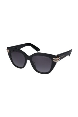 stylish-woman-sunglasses