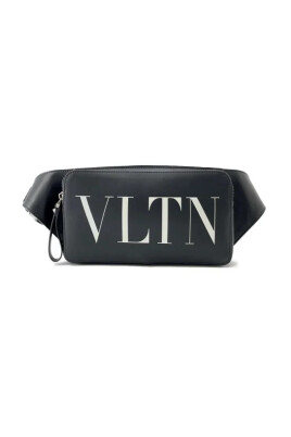 pre-owned-leather-crossbody-bags