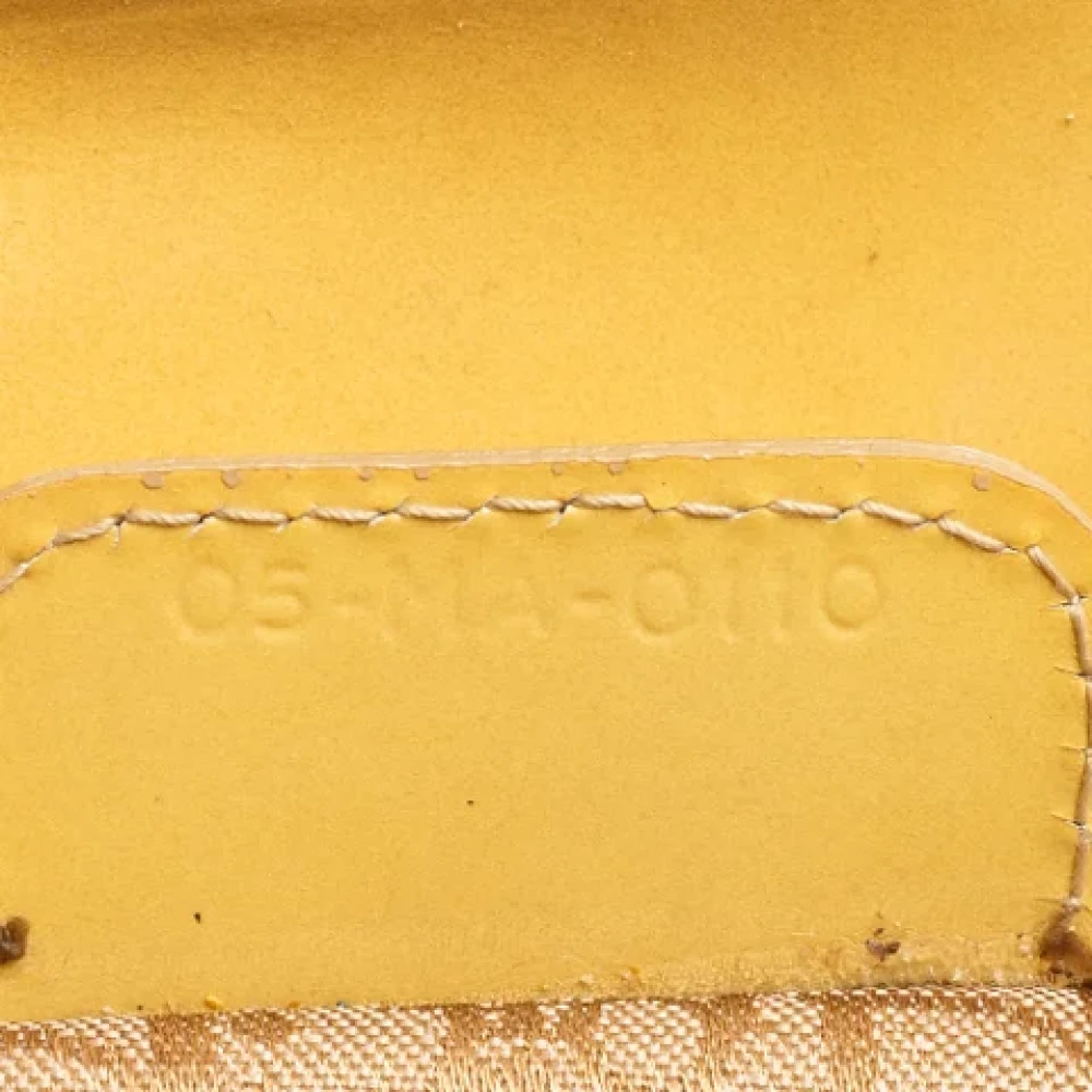 Dior Vintage Pre-owned Leather totes Yellow Dames
