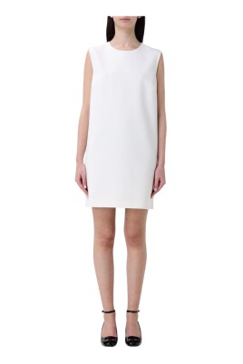 yellow-sleeveless-shift-dress