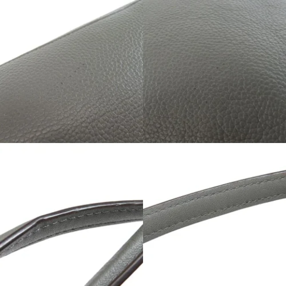 Coach Pre-owned Leather totes Gray Dames