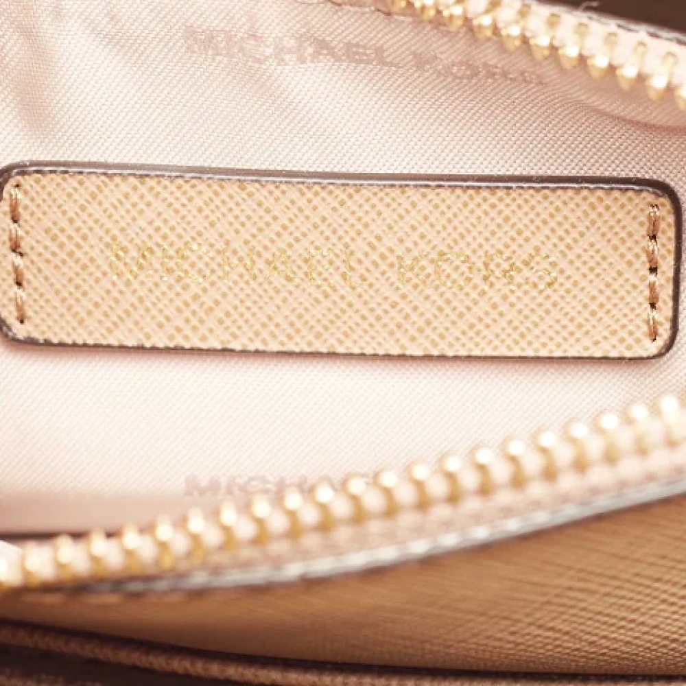 Michael Kors Pre-owned Leather totes Yellow Dames