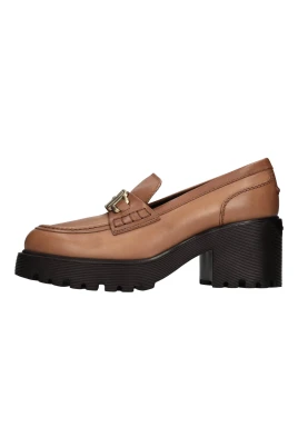 H649 Loafer