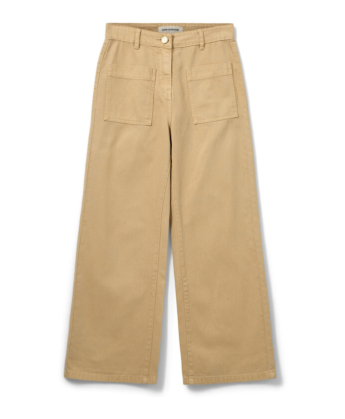 beige-wide-leg-jeans-toulousesw-model