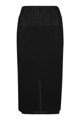 stylish-black-midi-skirt